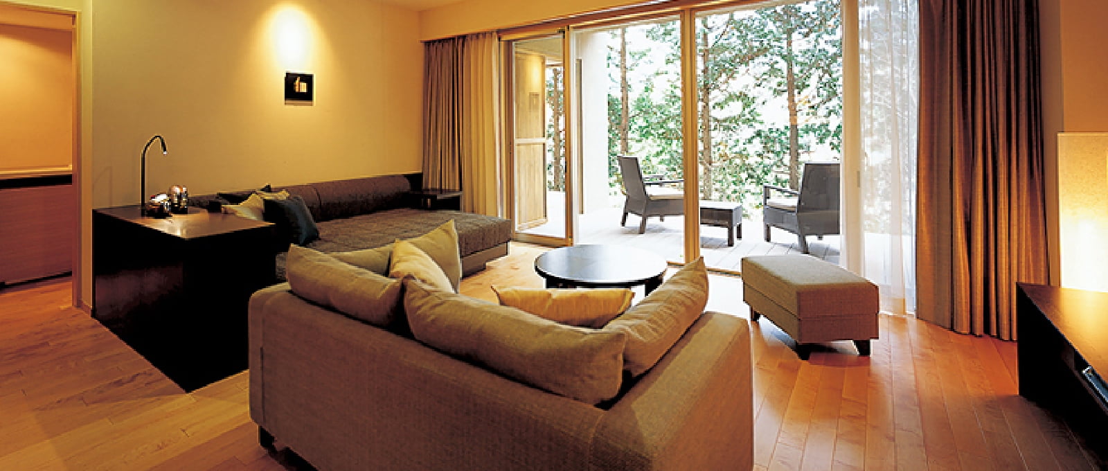 洋室（温泉付）