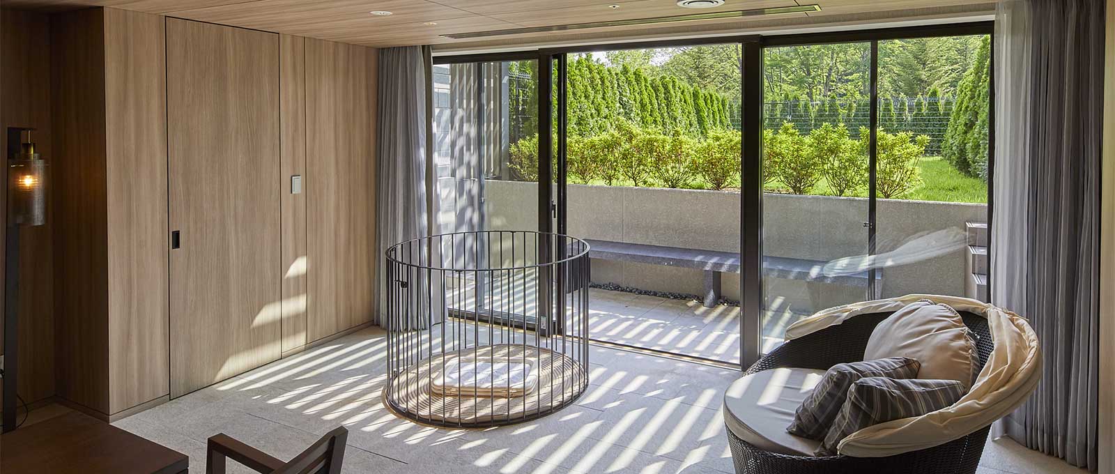 洋室　定員：5名　広さ：70㎡