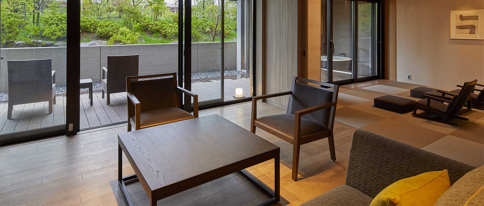 シグネチャースイート　和洋室　定員：6名　広さ：110㎡