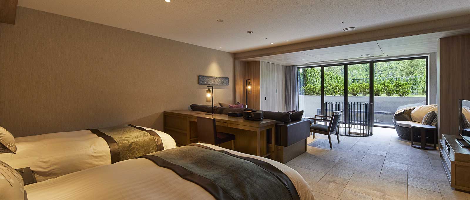 ペット対応　洋室　定員：5名　広さ：70㎡