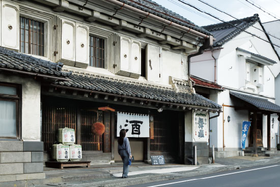 風情ある上諏訪散策と美酒のテイスティング