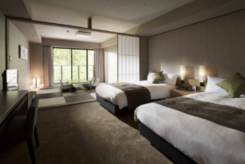 オールシーズン<br class='c-display-none-pc'>同一料金で<br class='c-display-none-pc'>泊まれます